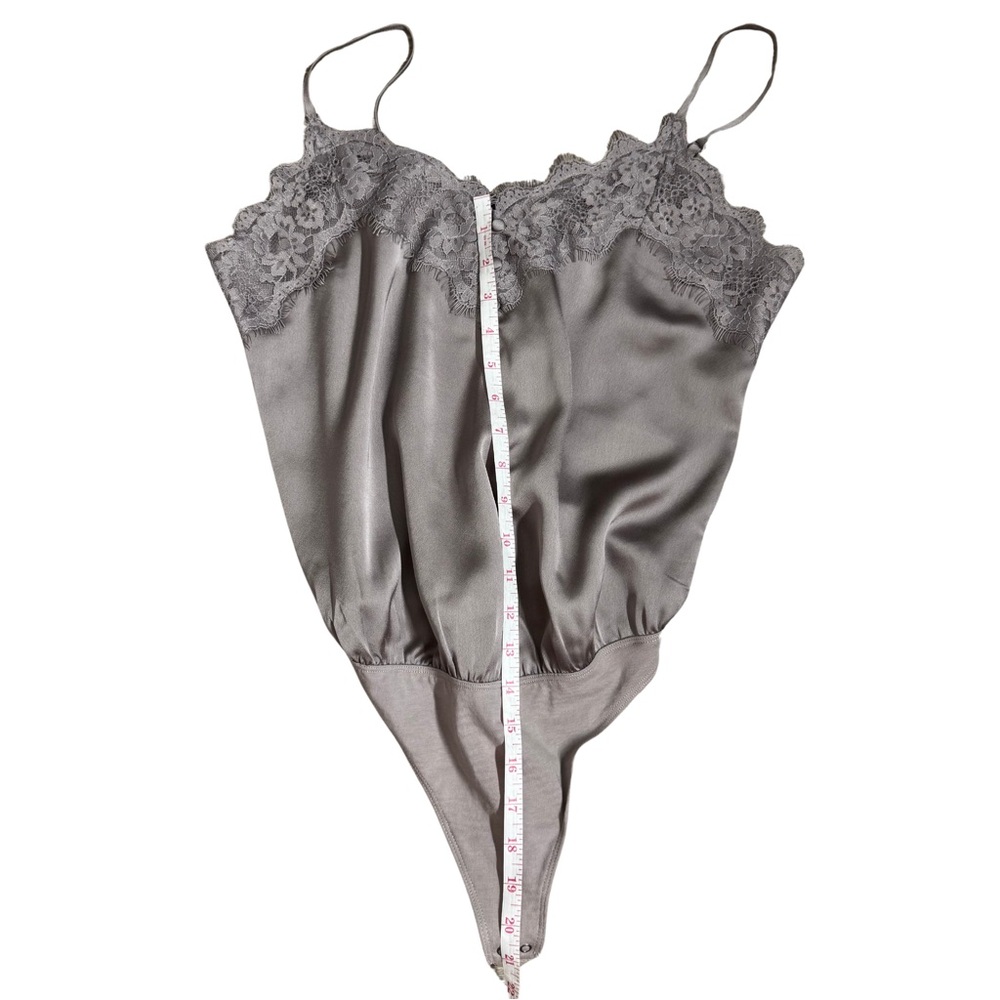 Abercrombie & Fitch Muted Lilac Cami Bodysuit Lace Romantic Eyelash Snap Button - Picture 7 of 8